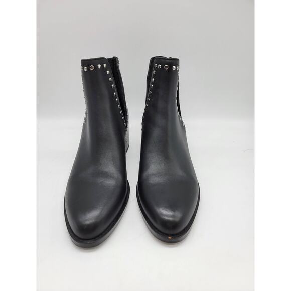 Steve Madden Zip Back Block Heel Ankle Boots Size 6.5 Black Leather Studded - Picture 2 of 7